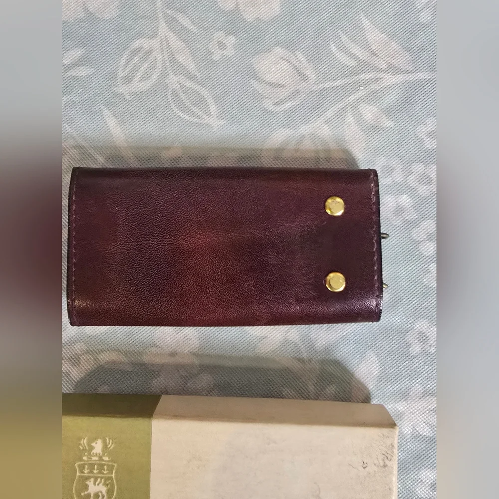 Princess Gardner Vintage Leather Key Holder Dark Brown with Gold Accent Italy